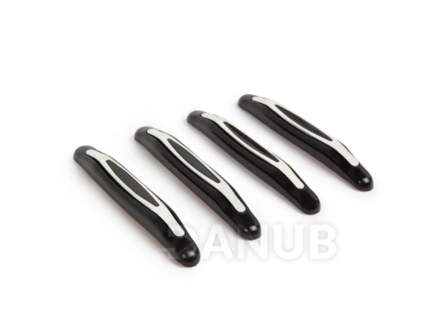 Univerzální ochrana na dveře - guma, chromovaná