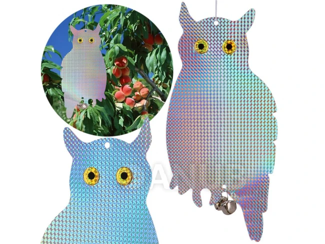 Závěsná holografická sedící sova - odpuzovač ptáků se zvonkem